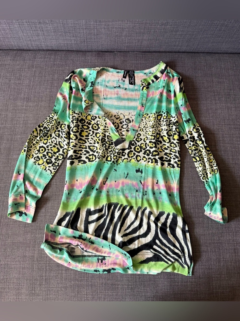 Colorful Animal Print V-Neck Top in Green, Pink & Black